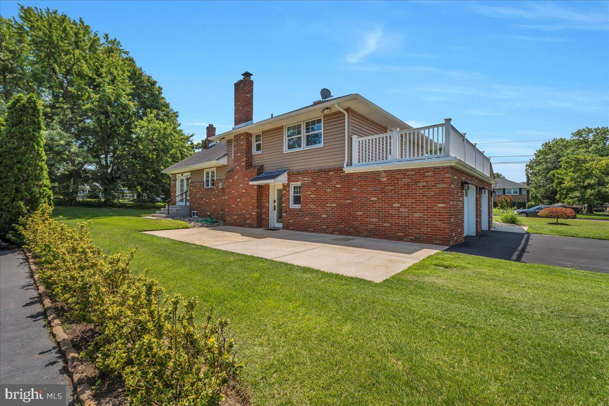 308 Devon Rd Property Photo 23