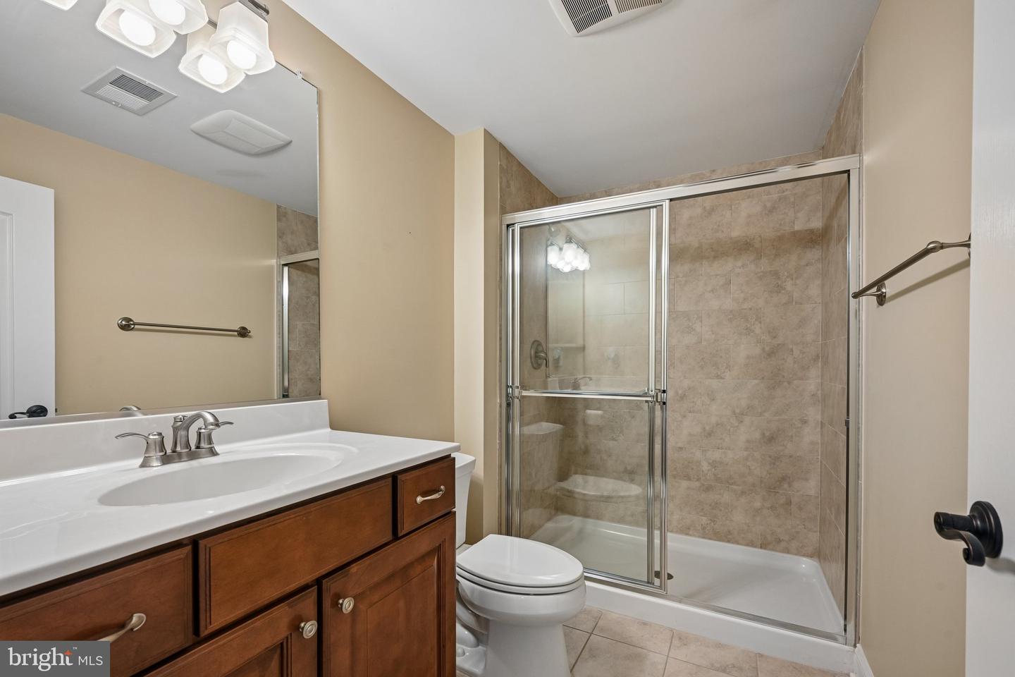 25 Banbury Rd Property Photo 45