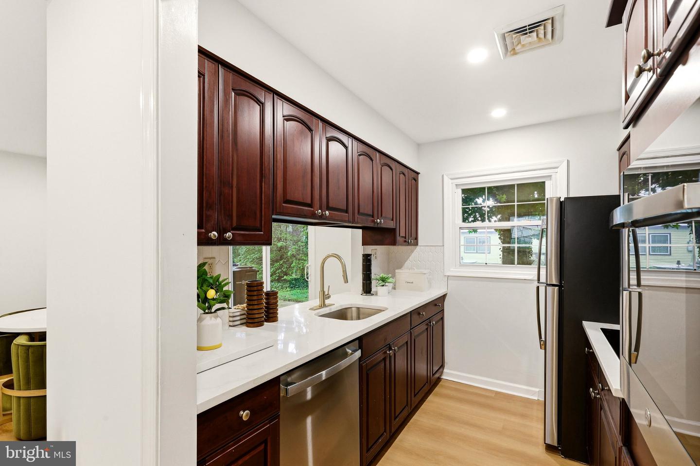 35 Eagen Ln Property Photo 10