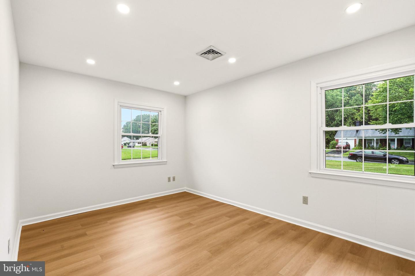 35 Eagen Ln Property Photo 22