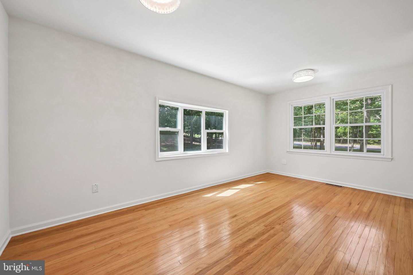 5 Tuckerton Rd Property Photo 9