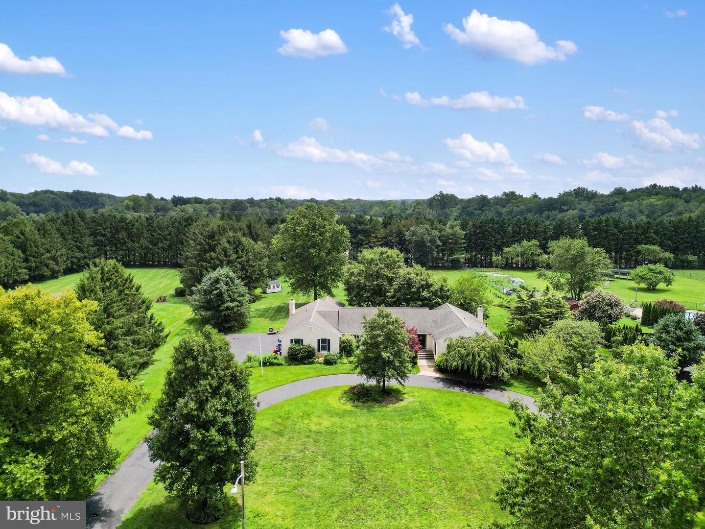5 GITHENS LN