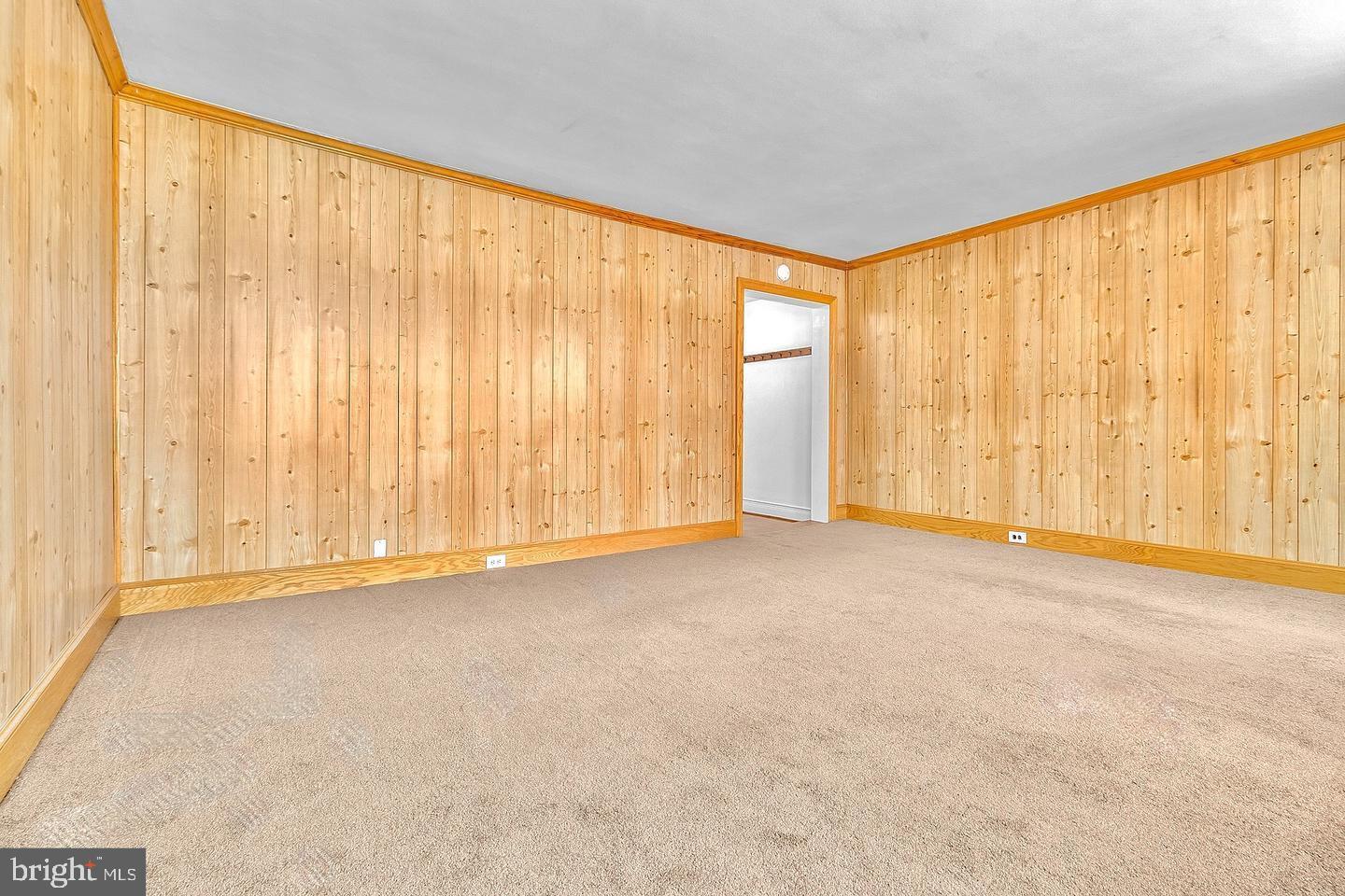 117 S Pavilion Ave Property Photo 4