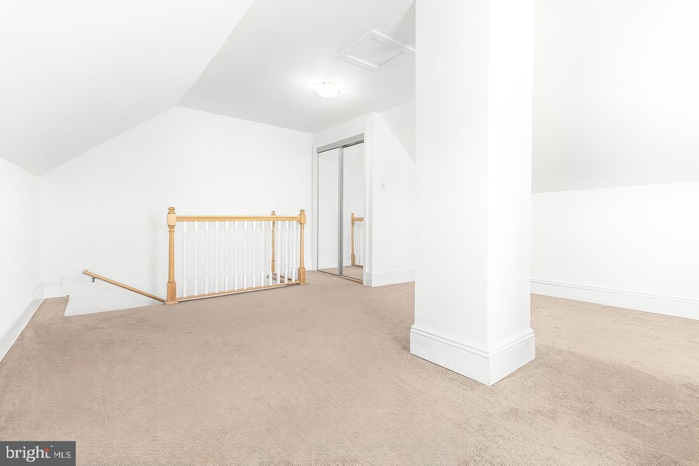 117 S Pavilion Ave Property Photo 12