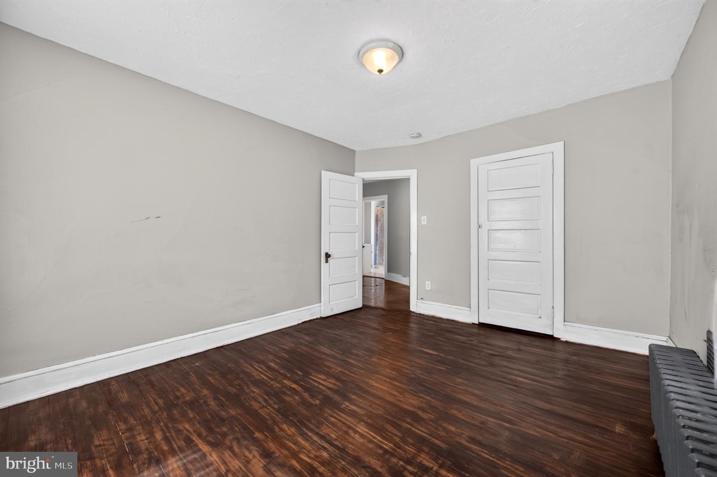 910 Highland Property Photo 26