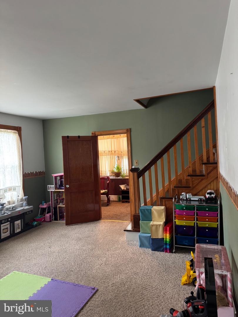 6 Devlin Ave Property Photo 6