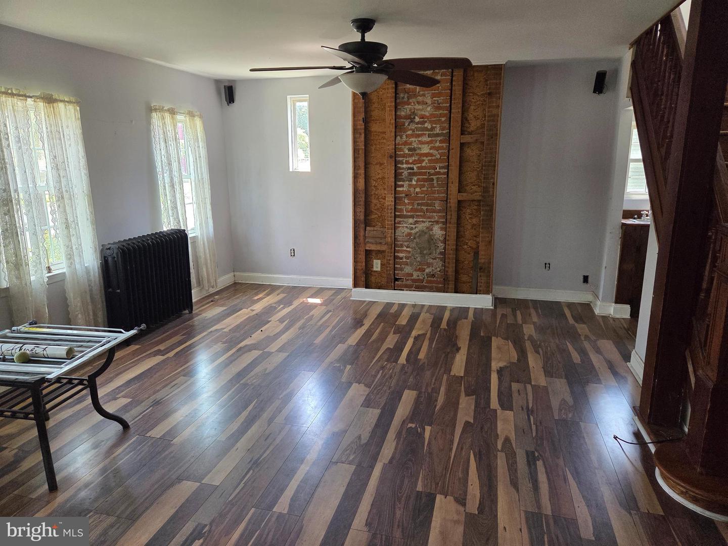 549 Main St Property Photo 14