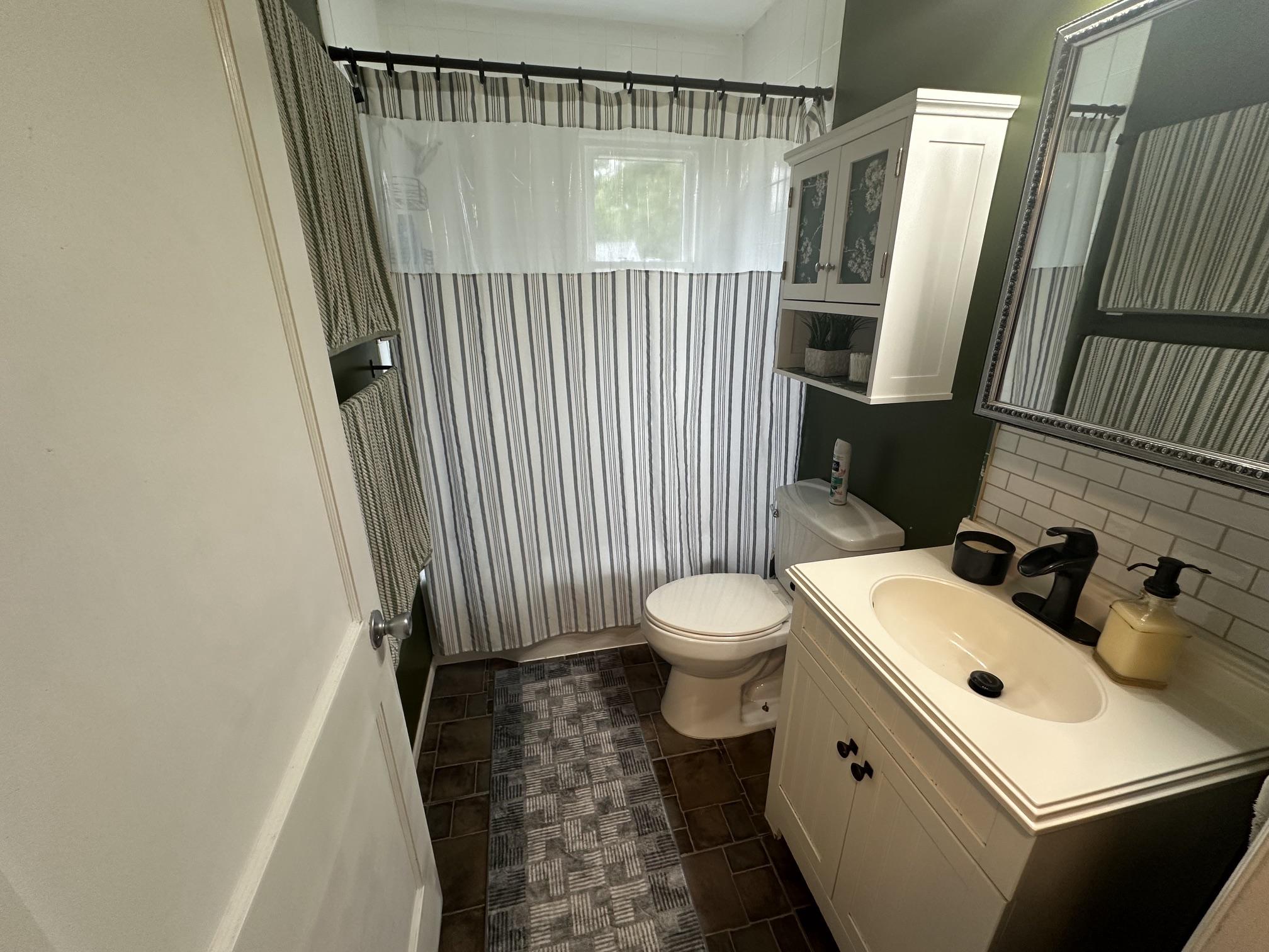 239 Washington St Property Photo 15