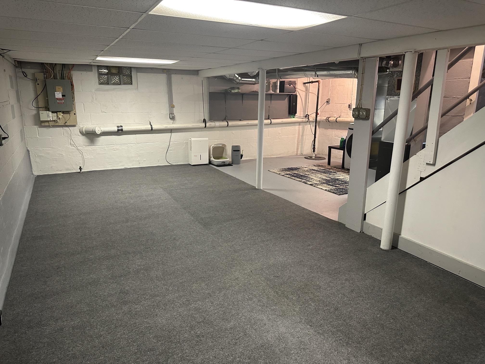 239 Washington St Property Photo 17