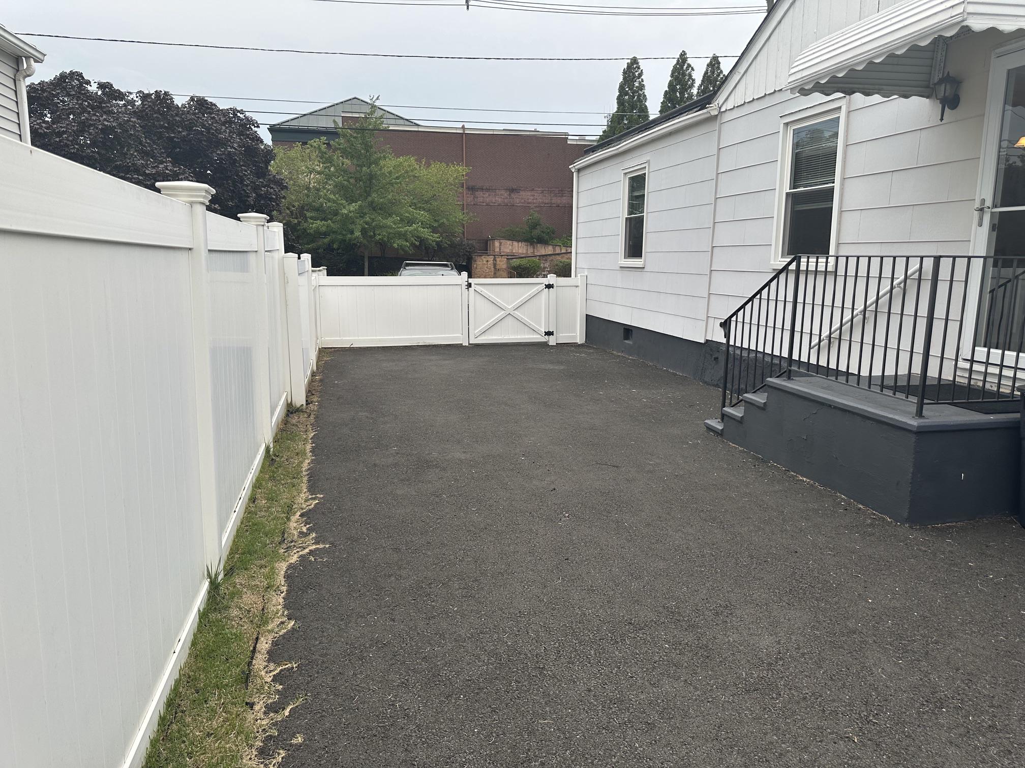 239 Washington St Property Photo 18