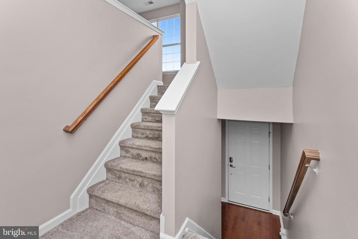 131 Riverwalk Blvd Property Photo 4