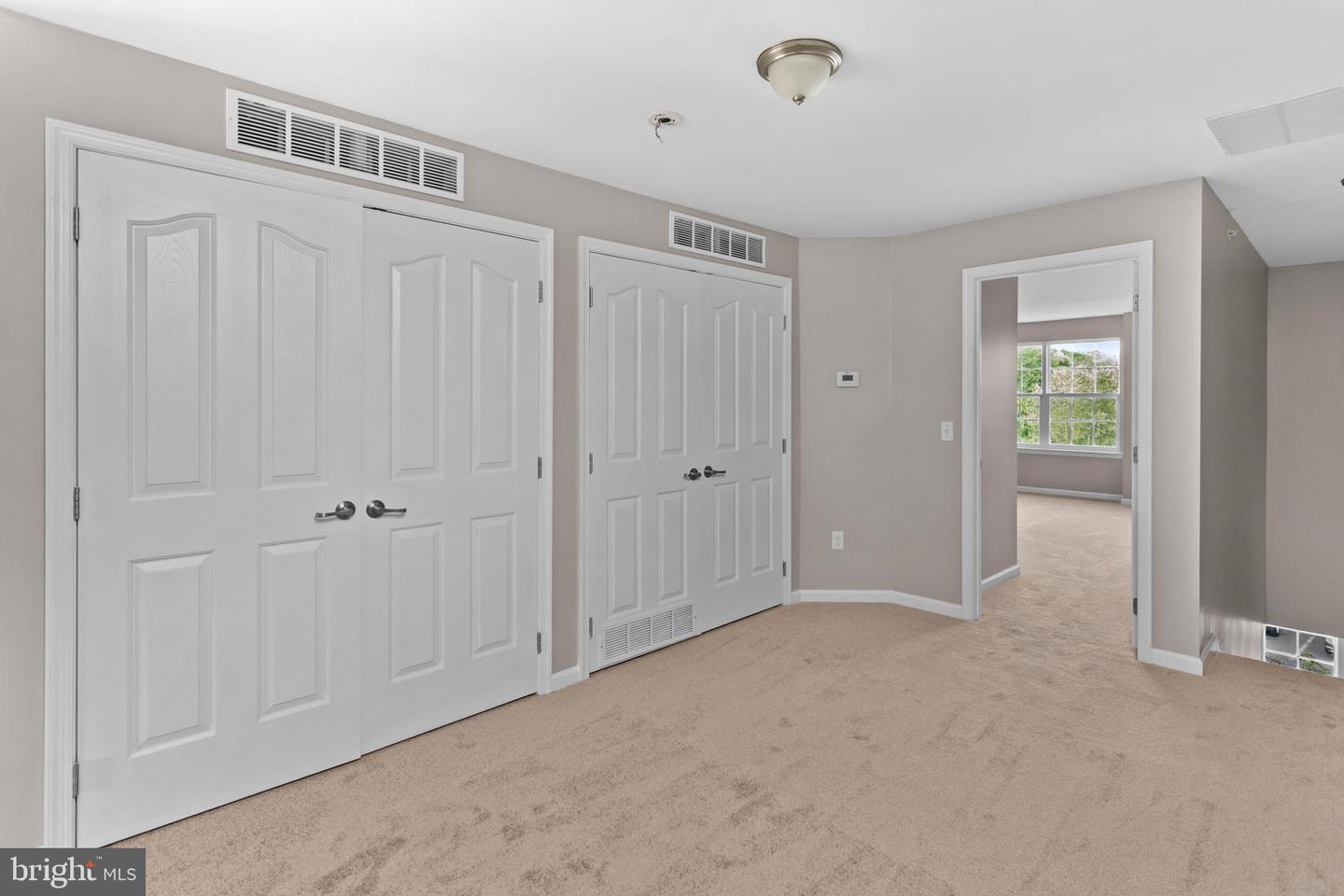 131 Riverwalk Blvd Property Photo 13