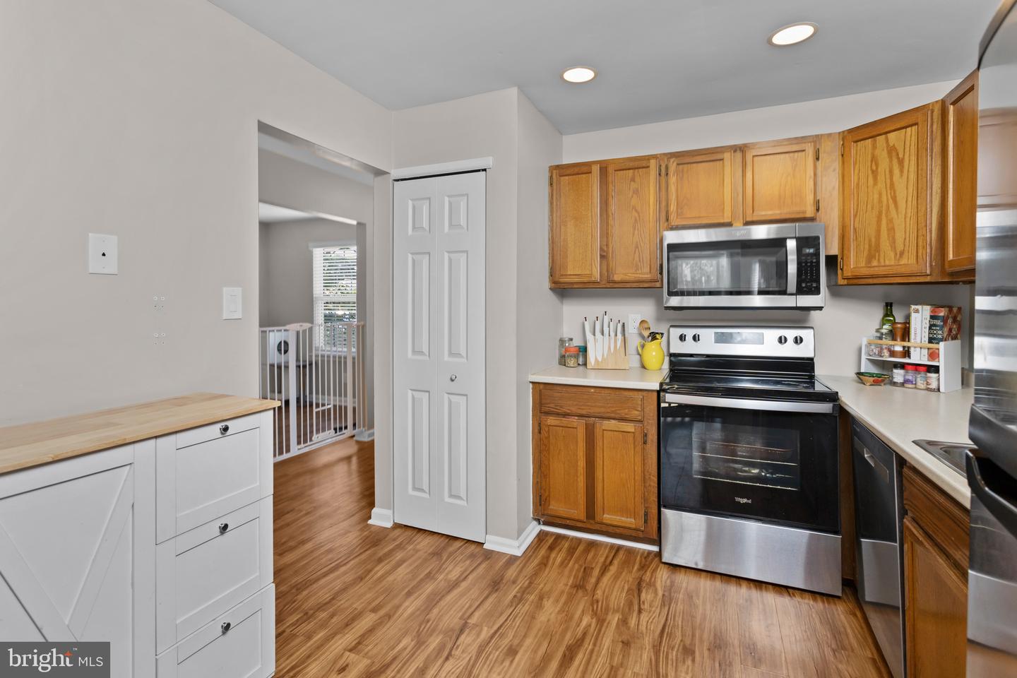 71 N Hill Dr Property Photo 11