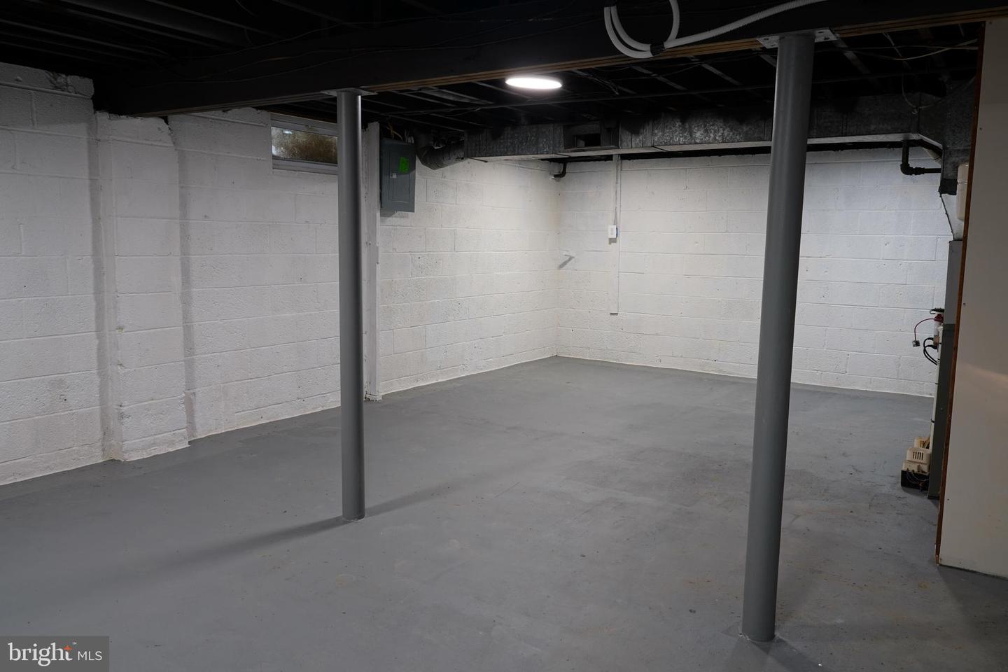 7 Windsor Pl Property Photo 25