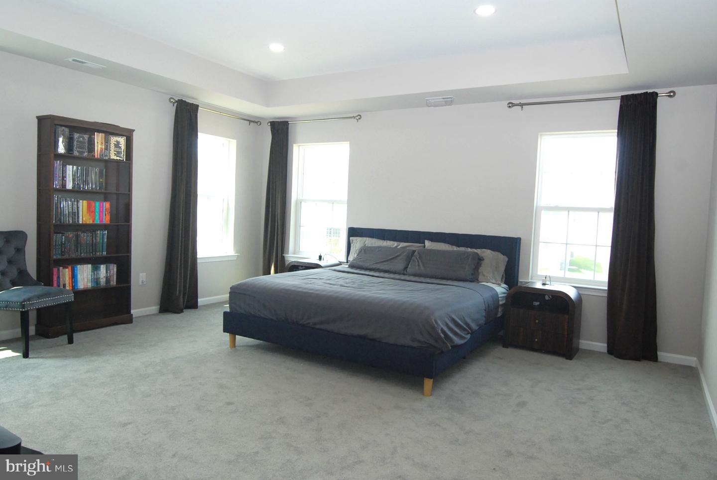 6 Mayfair Ct Property Photo 18