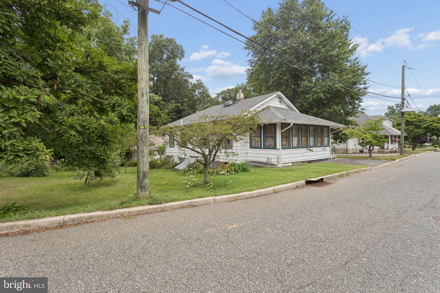 52 Thorntown Ln Property Photo 3