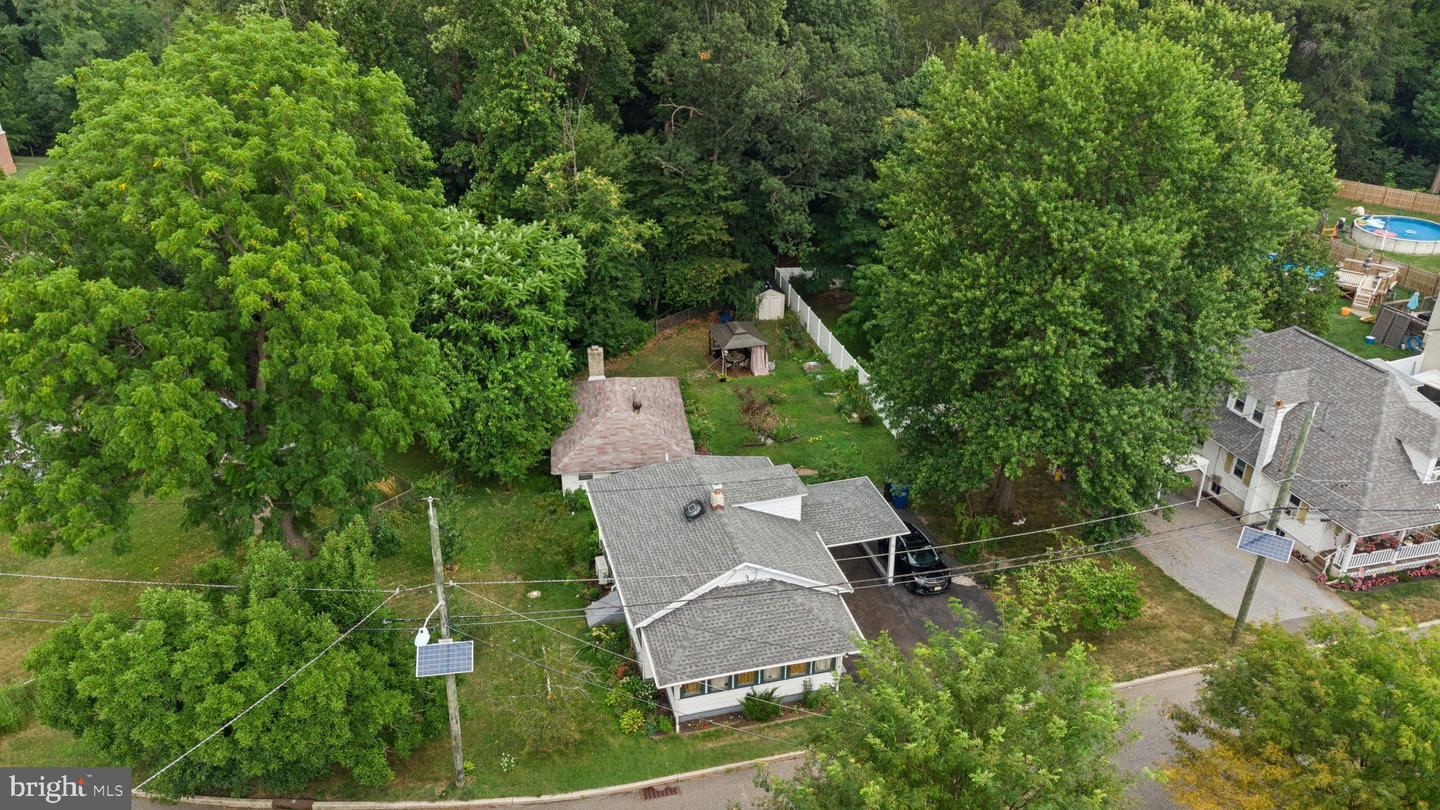 52 Thorntown Ln Property Photo 6