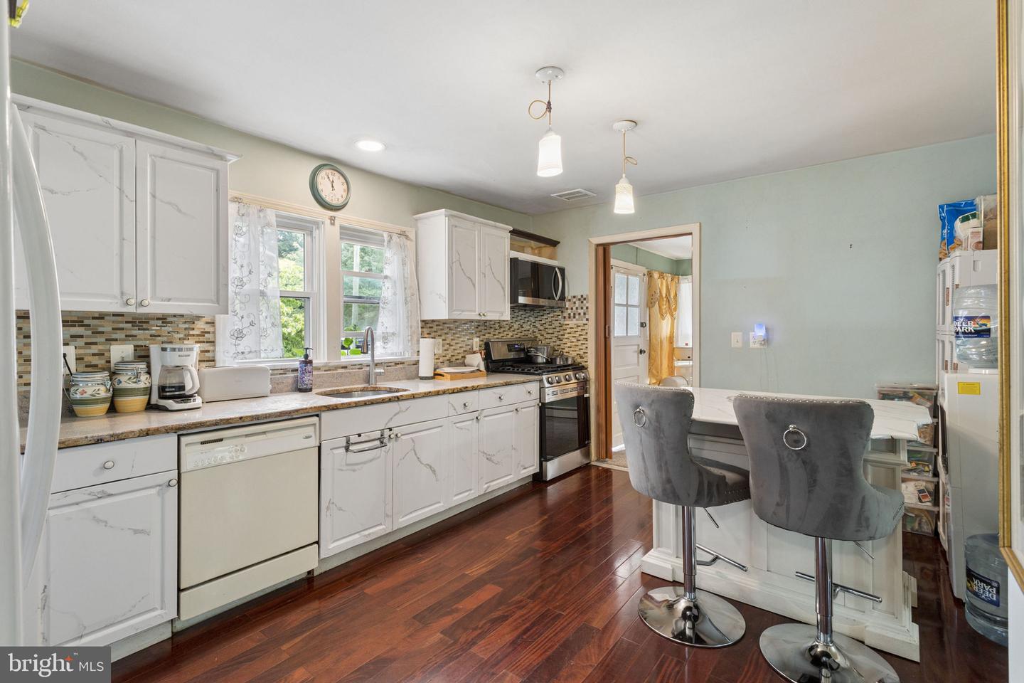 52 Thorntown Ln Property Photo 10