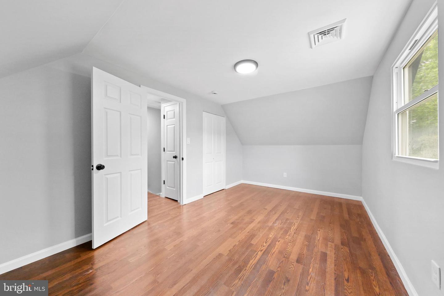 37 Blackwell Ln Property Photo 24