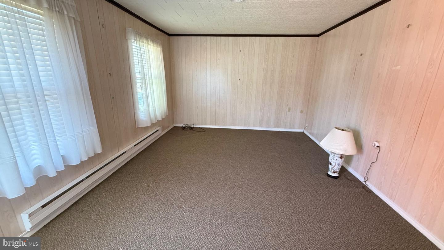 15 Gramercy Pl Property Photo 9