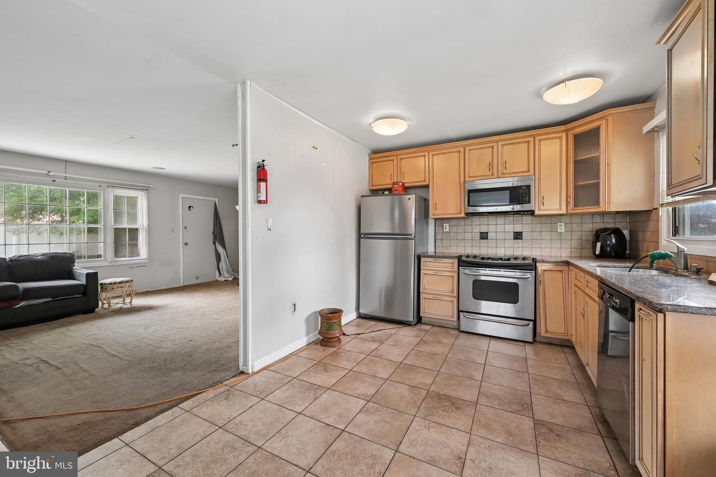 101 Pageant Ln Property Photo 13