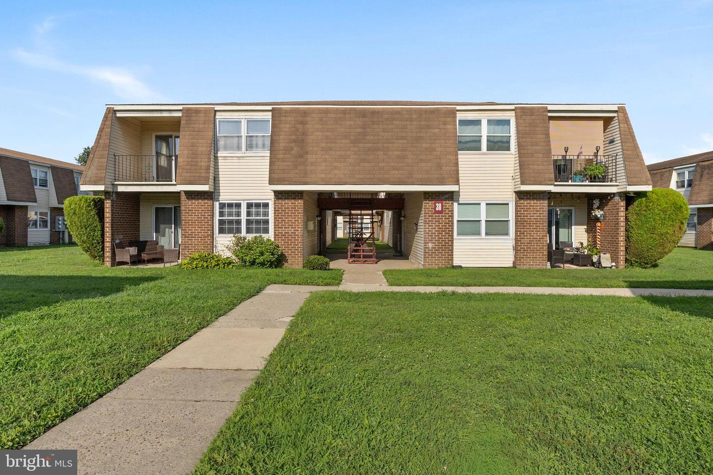 30--6 FLORENCE TOLLGATE PL Property Photo 1
