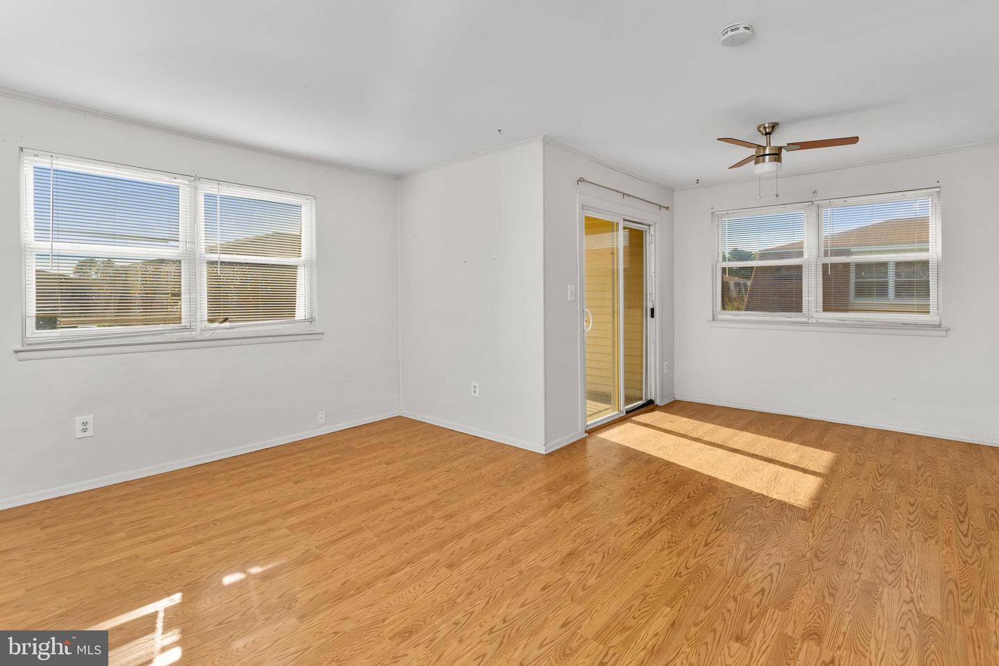 30--6 Florence Tollgate Pl Property Photo 4