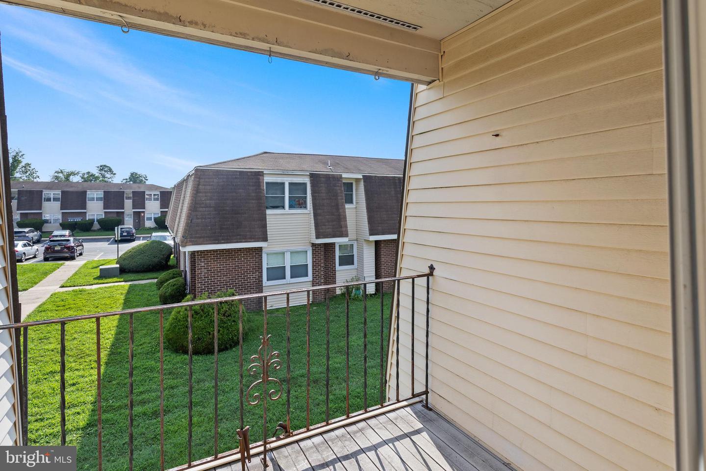 30--6 Florence Tollgate Pl Property Photo 6
