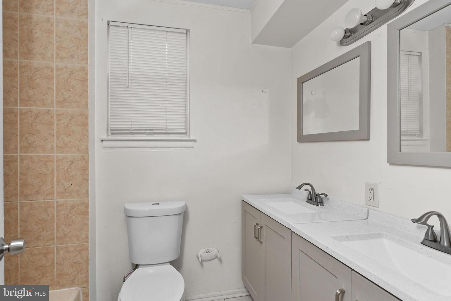 30--6 Florence Tollgate Pl Property Photo 13