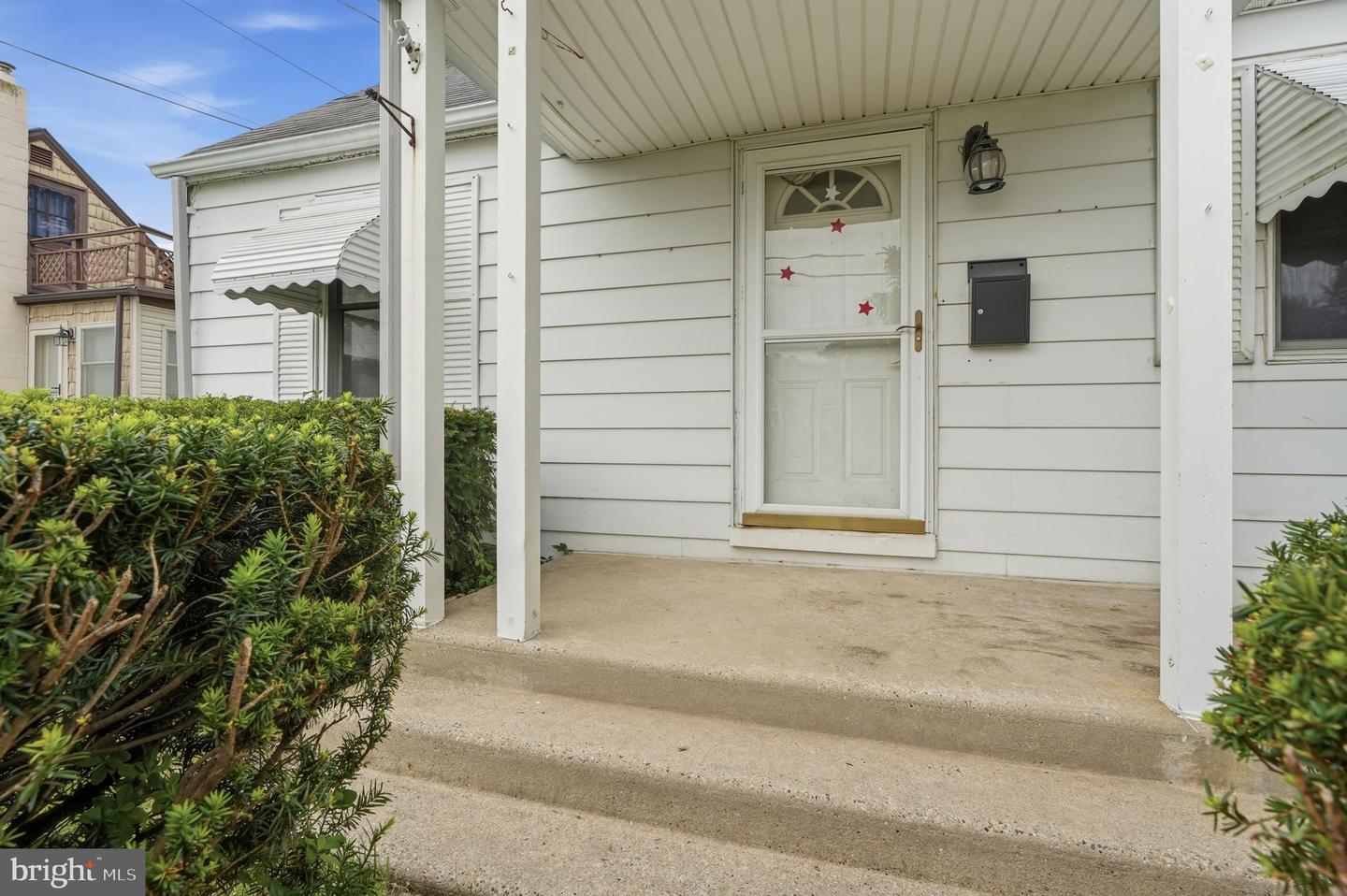 125 Ashurst Ln Property Photo 5