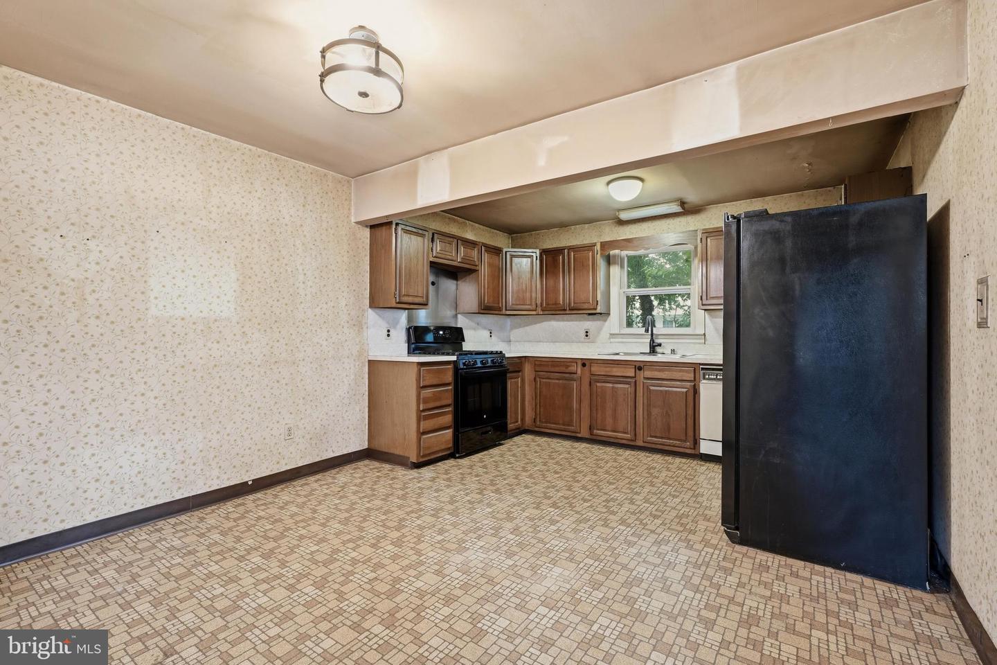 125 Ashurst Ln Property Photo 11