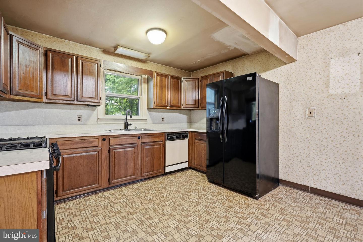 125 Ashurst Ln Property Photo 13