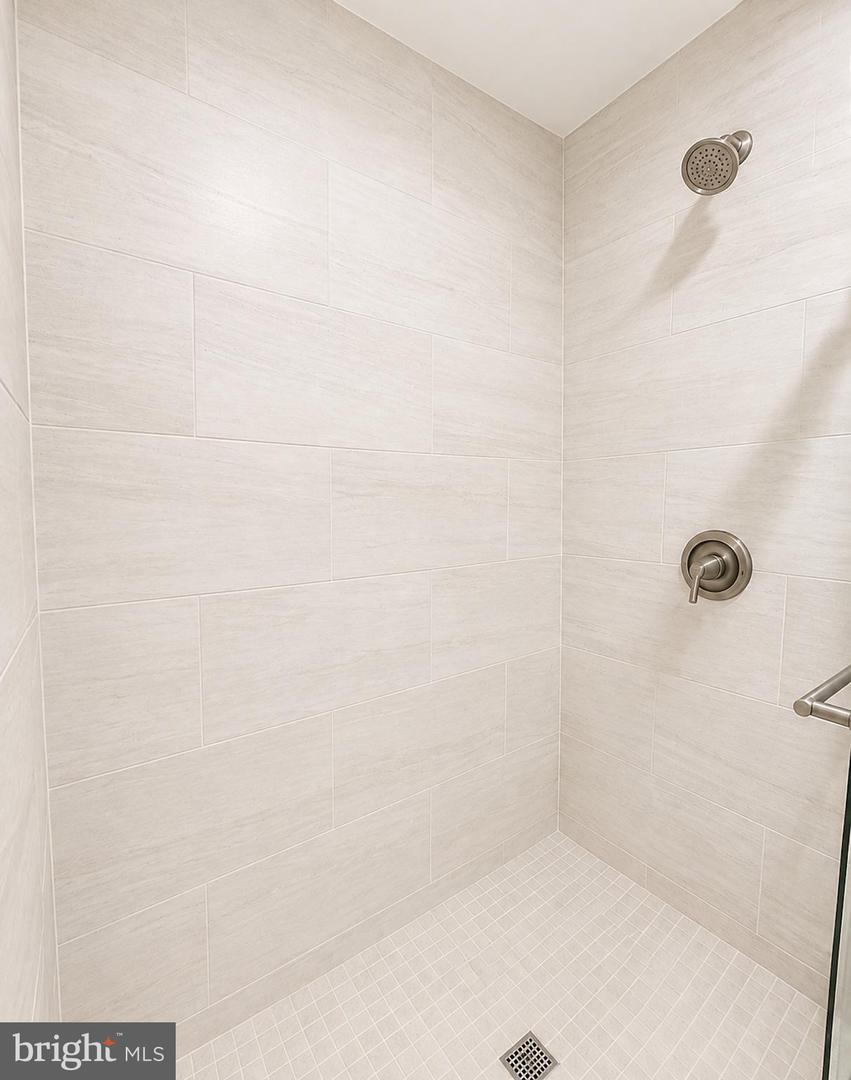 505b Cypress Point Cir Property Photo 7