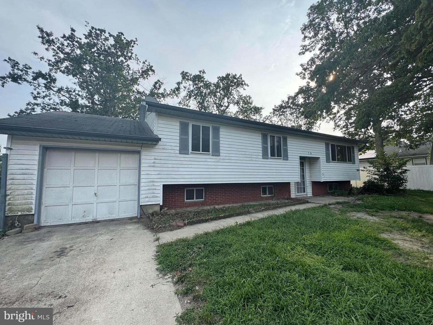 14 Horizon Rd Property Photo 1