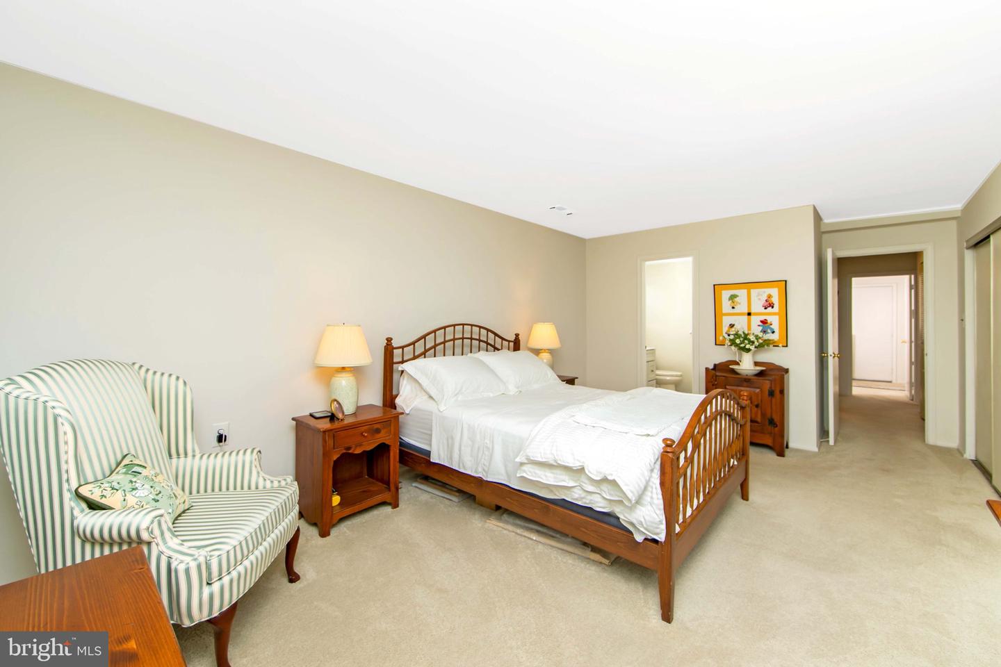 34 Fairfax Dr Property Photo 19