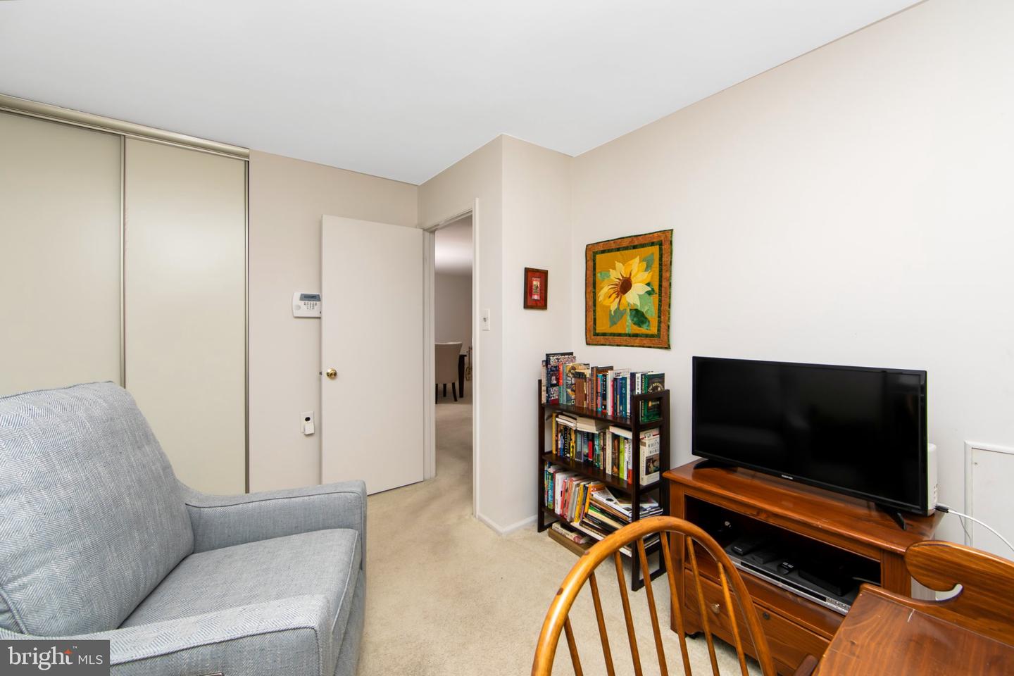 34 Fairfax Dr Property Photo 25
