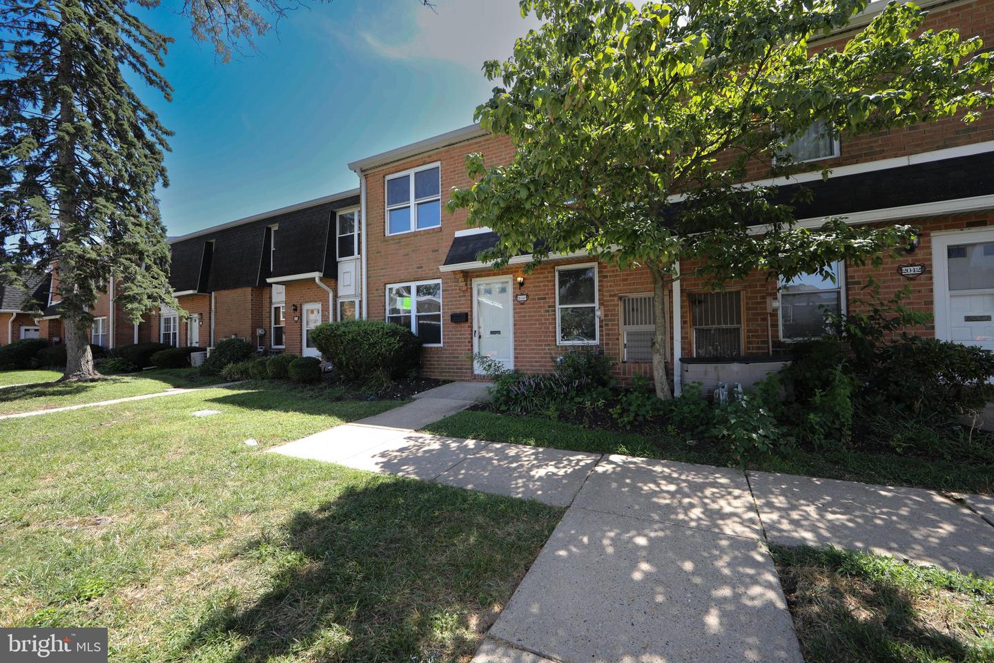 2040 Harbour Dr Property Photo 4