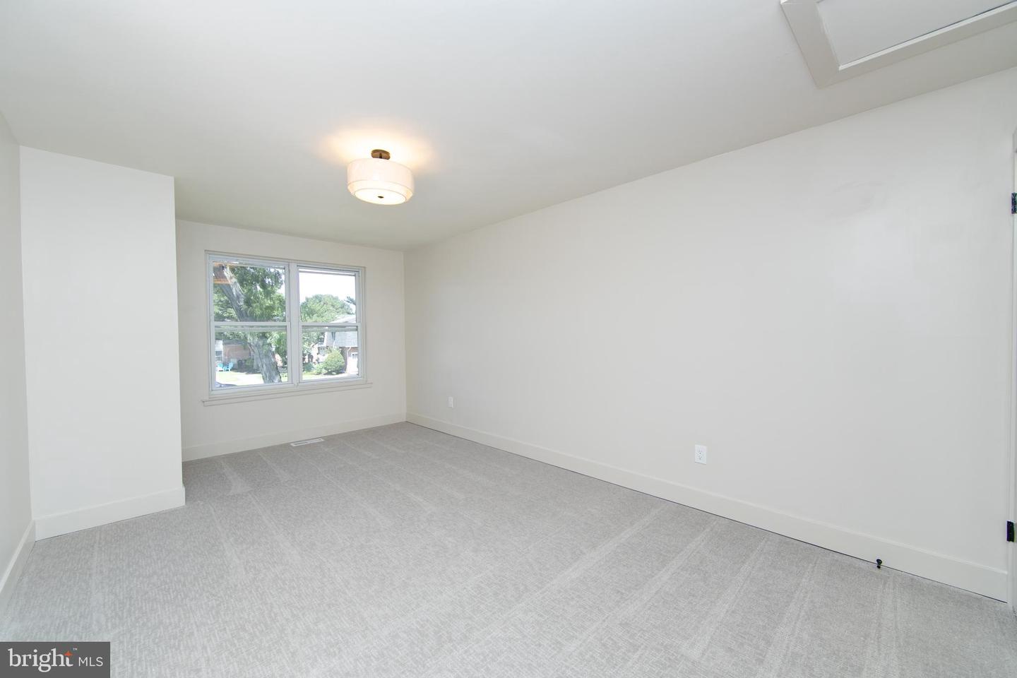 2040 Harbour Dr Property Photo 17