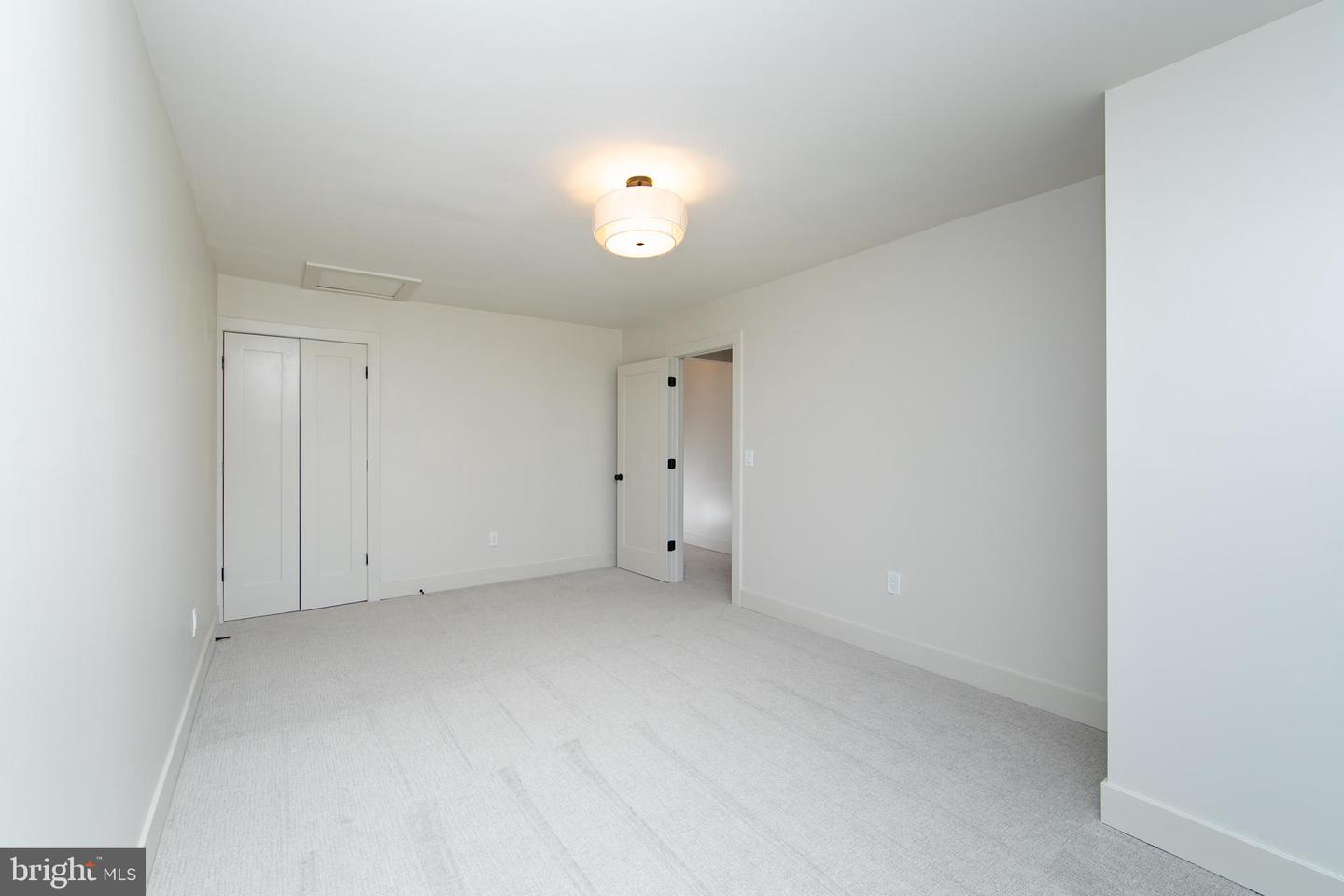 2040 Harbour Dr Property Photo 19