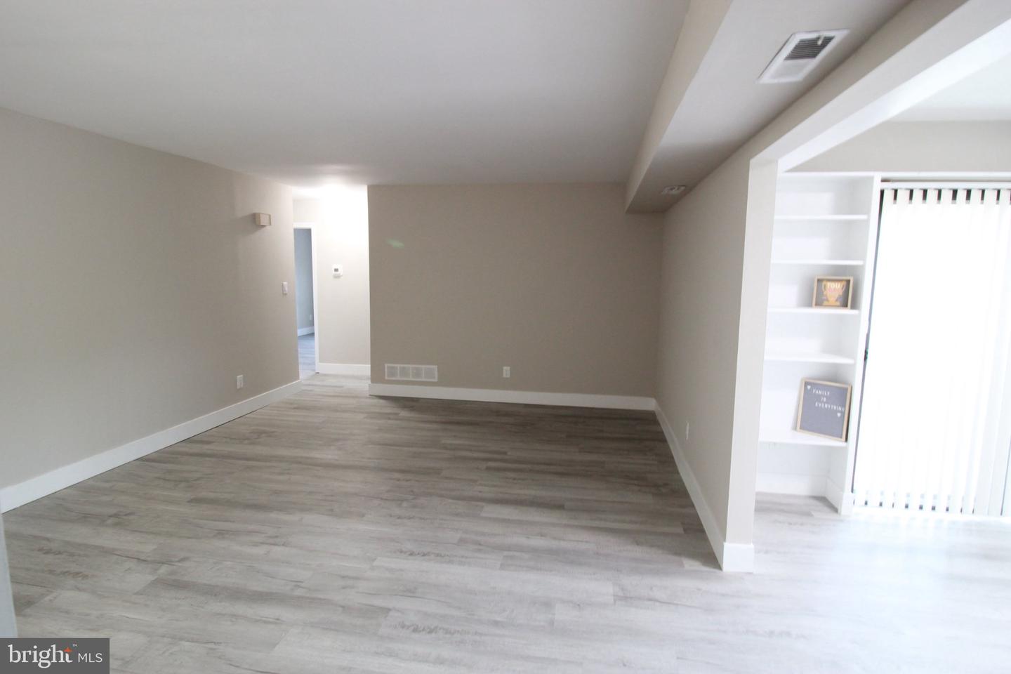 130-b Birchfield Ct Property Photo 12