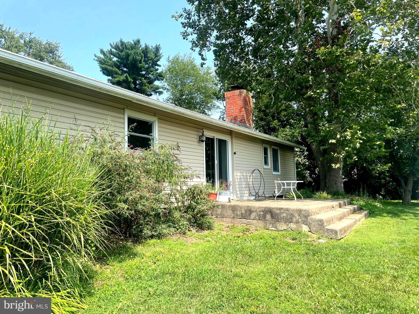 2414 New Albany Rd Property Photo 6