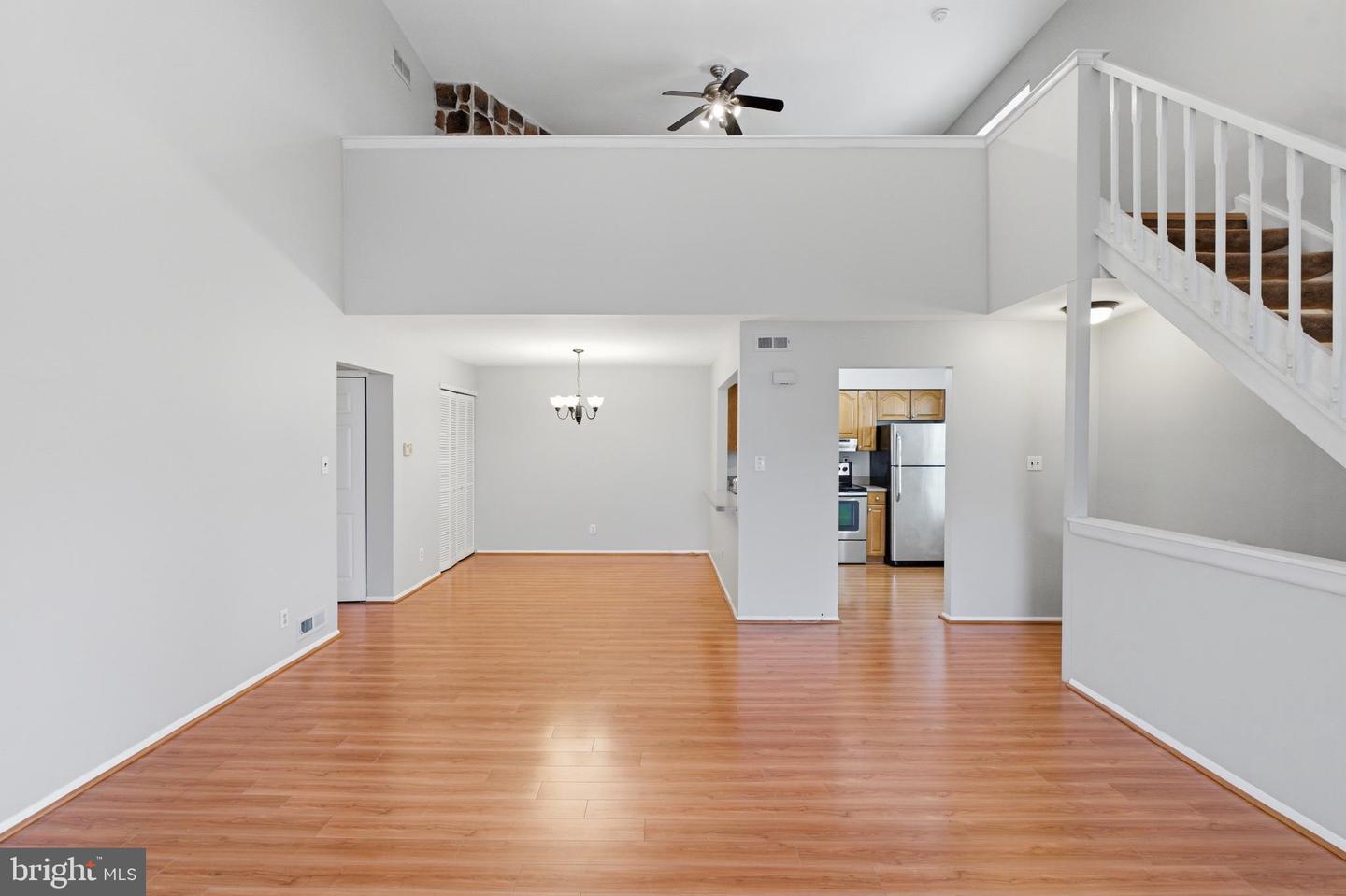 321b Delancey Pl #b Property Photo 2