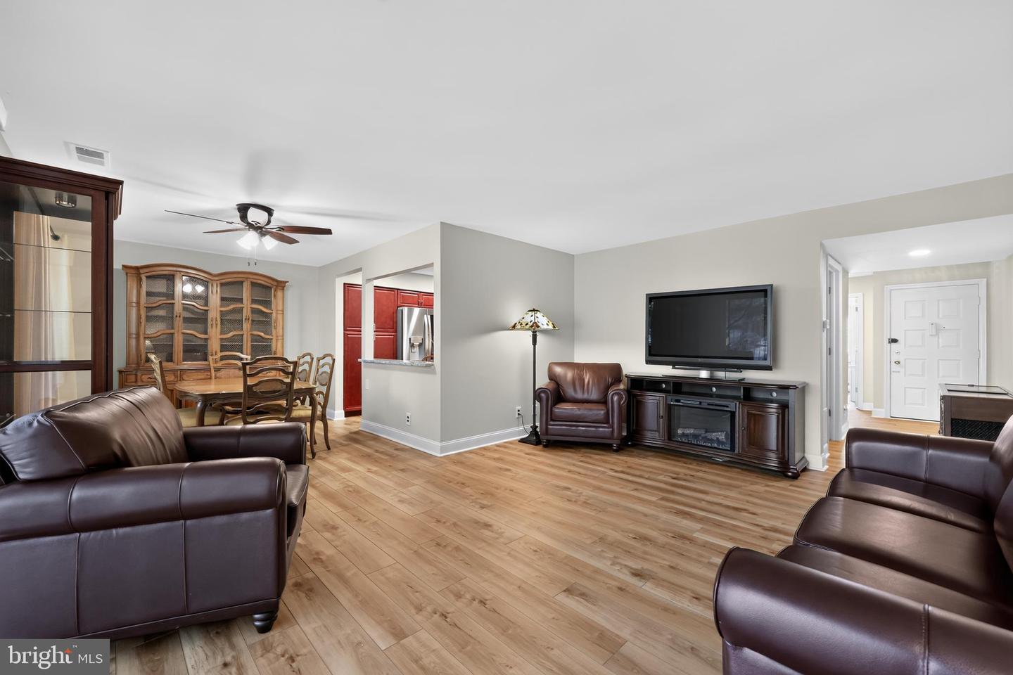 115 E Kings Hwy ##341 Property Photo 6