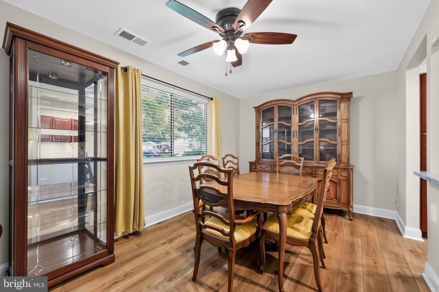 115 E Kings Hwy ##341 Property Photo 8