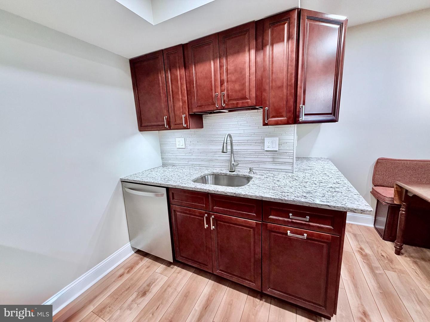 115 E Kings Hwy ##341 Property Photo 10