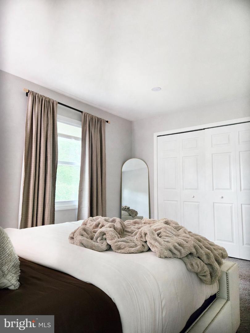 14 Roanoke Ct Property Photo 10