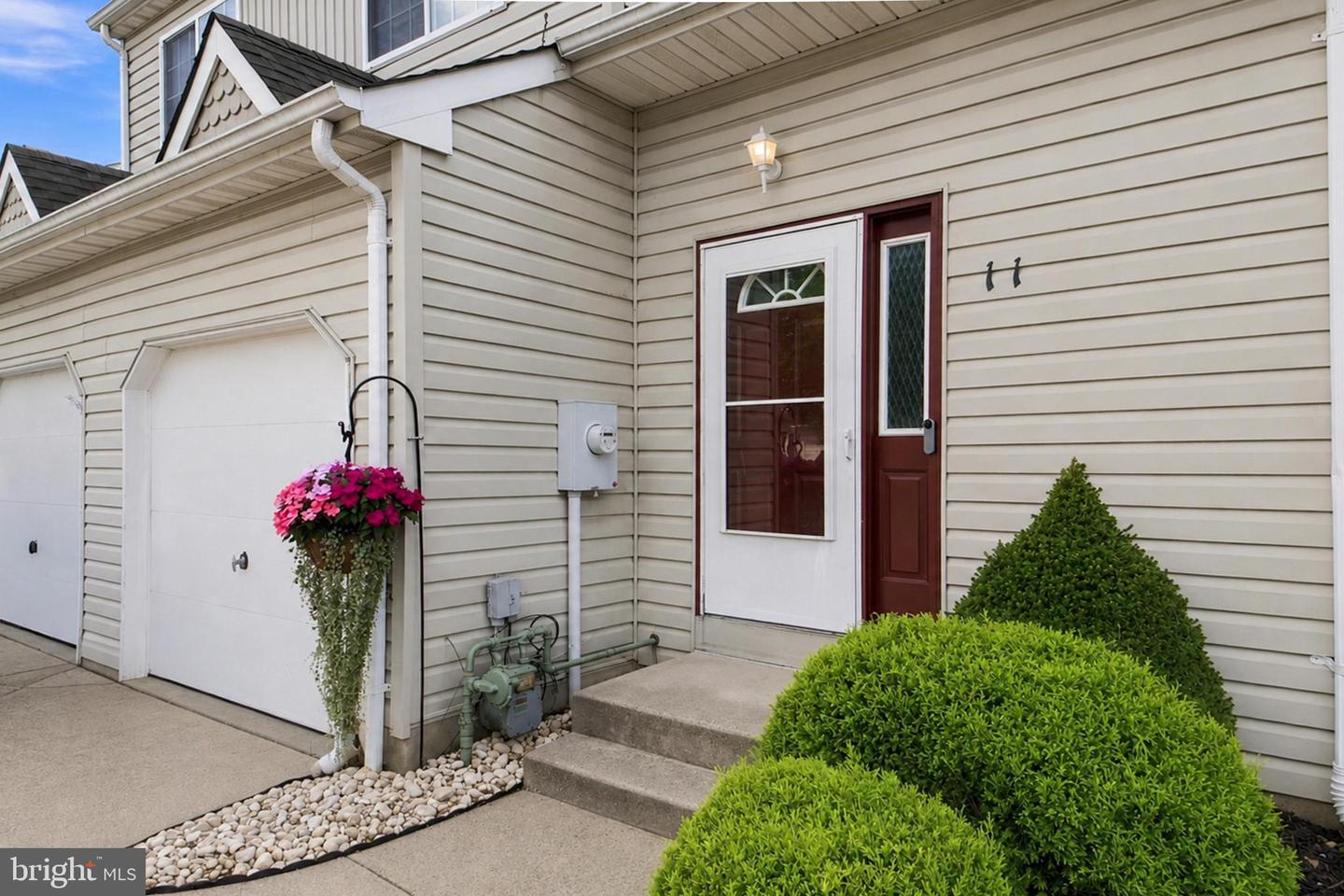 11 Caraway Ct Property Photo 2