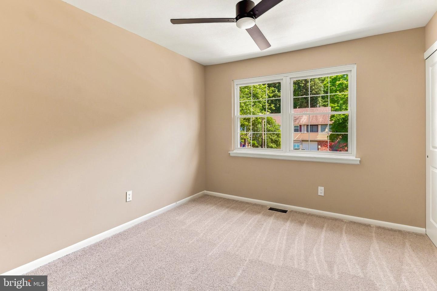 305 Shady Ln Property Photo 21