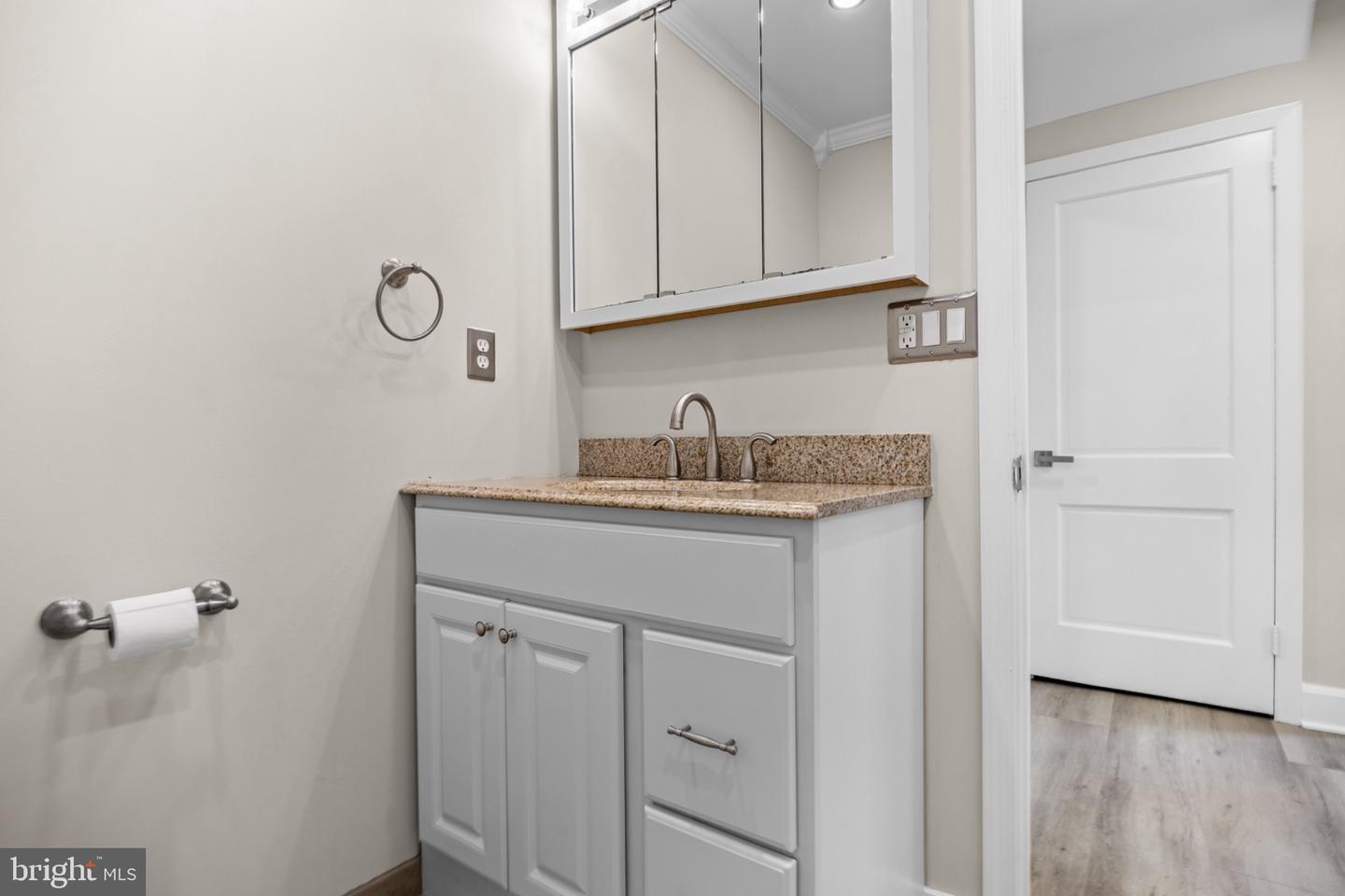 75 Egbert St Property Photo 28