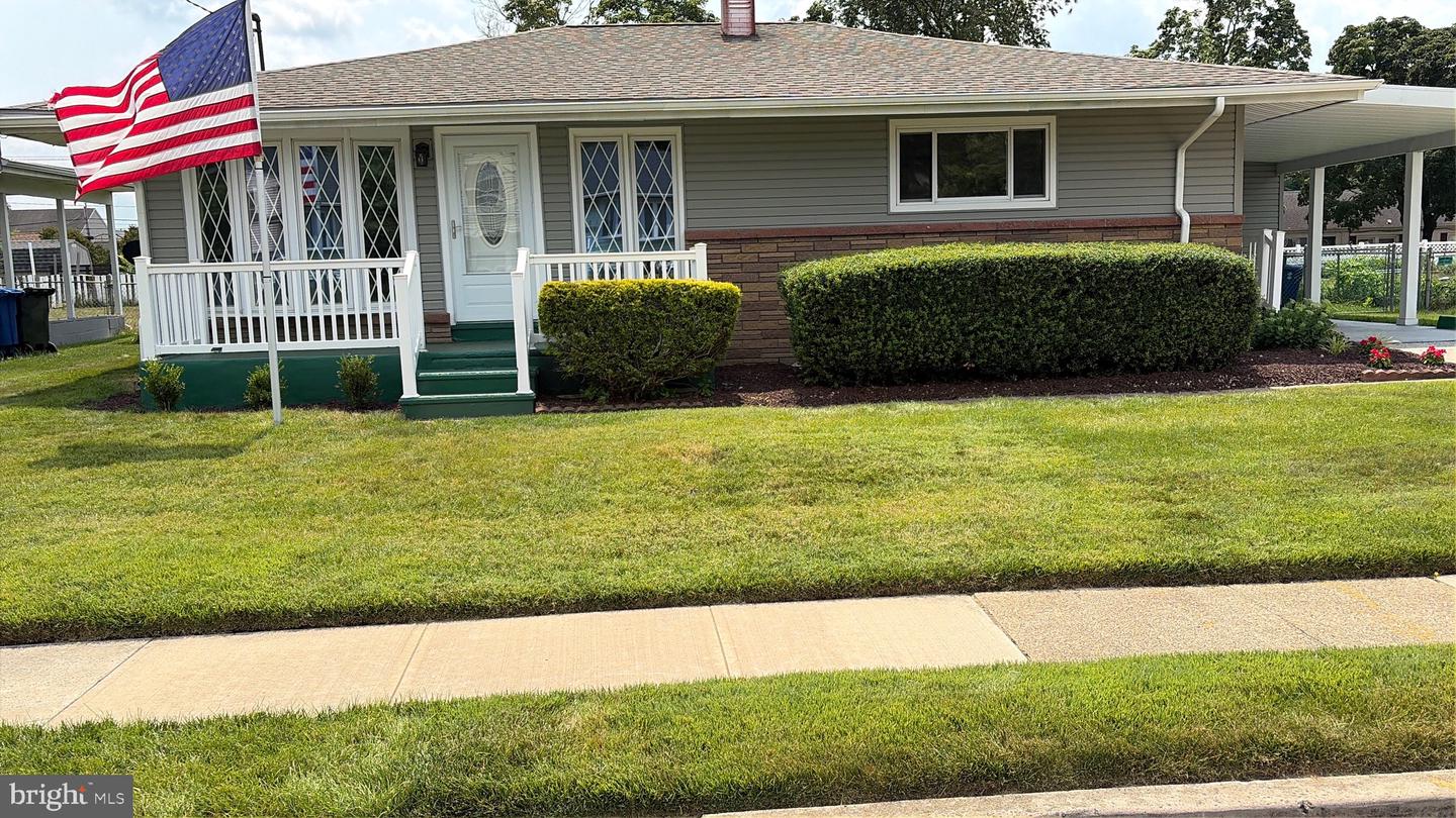 6 Laclede Dr Property Photo 1